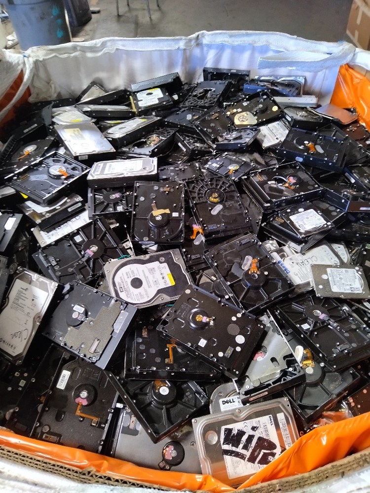 硬盘(无板) Hard drive w/o board
